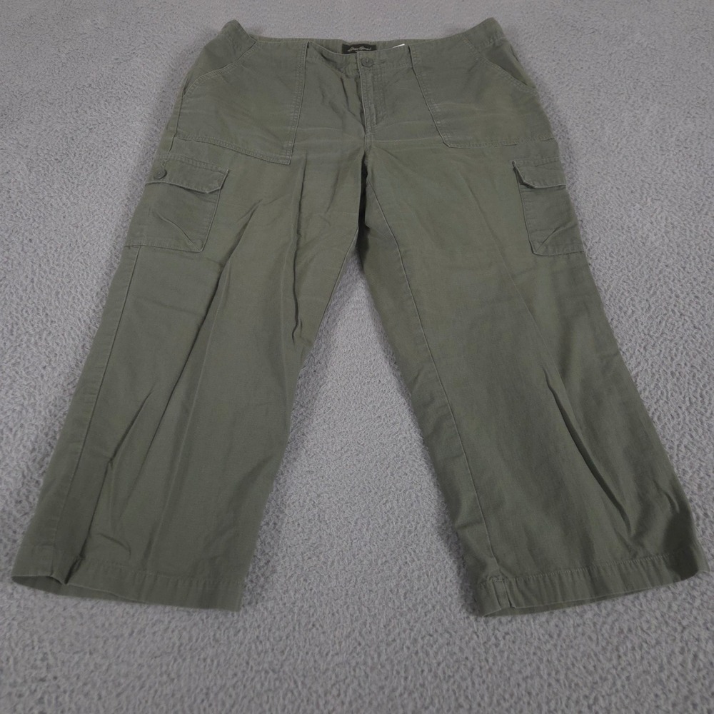 VINTAGE Eddie Bauer Pants Womens 14 Green Cargo Ripstop Utility Cropped 2000s